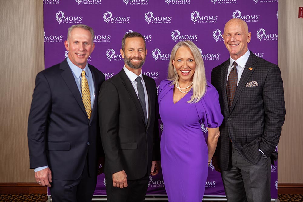 0178-Moms VIP-IMG_0262-full res