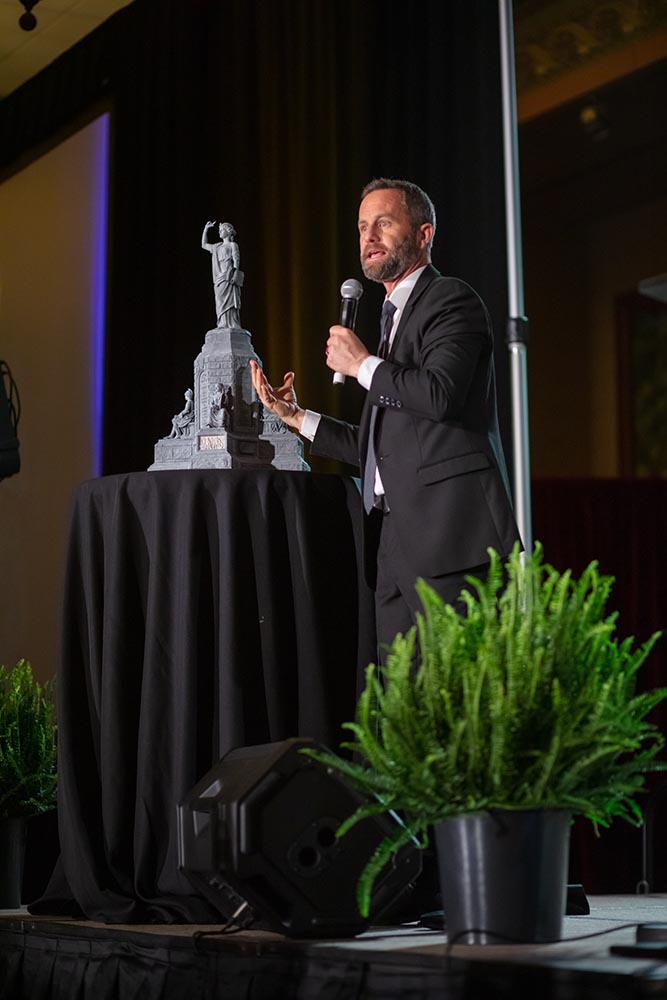 0750-Moms Gala 2023-JJM_0149