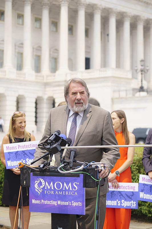 2023_6_7_MomsProtectingWomensSports-084