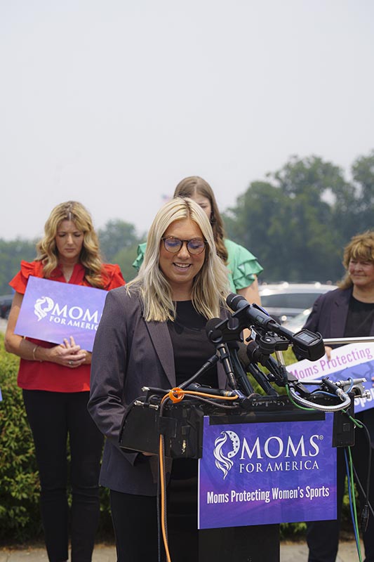 2023_6_7_MomsProtectingWomensSports-121