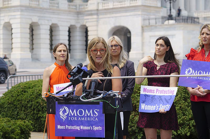 2023_6_7_MomsProtectingWomensSports-196
