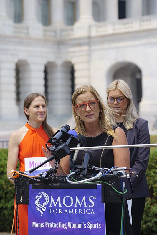 2023_6_7_MomsProtectingWomensSports-199