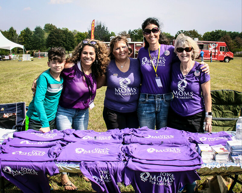 Iowa Liberty Fest-1 - Moms for America Group Happenings