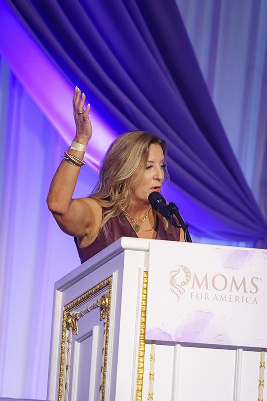 2023MOI-On-The-Stage_11